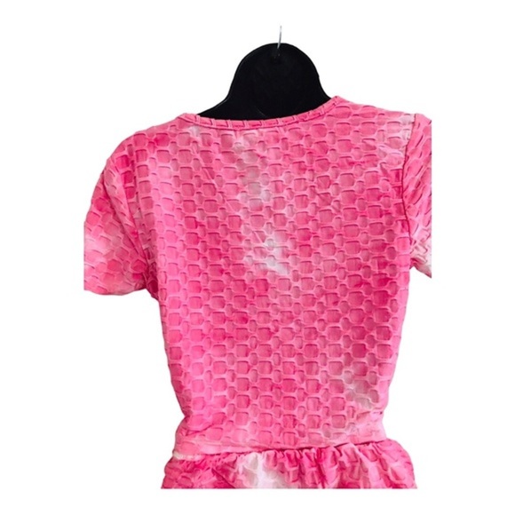 2 piece pink white v-neck printed crop top & booty shaping shorts set - Picture 12 of 15